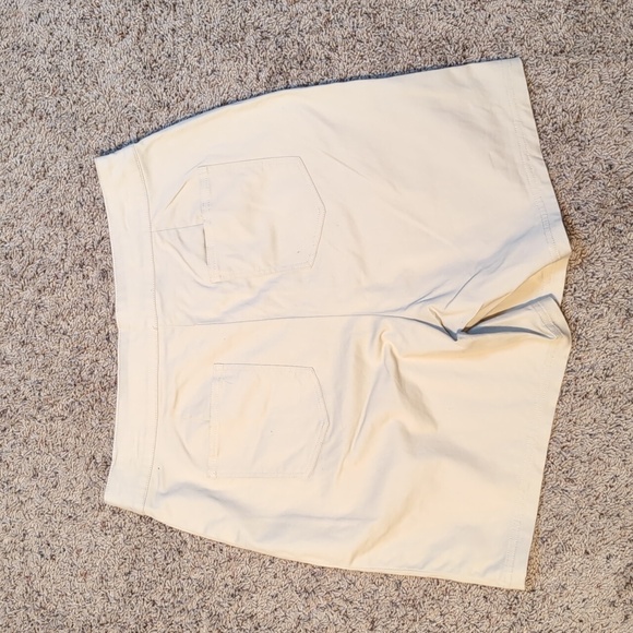 89th + Madison High Waisted Long Length Casual Khaki Shorts SZ 12 - Picture 7 of 10